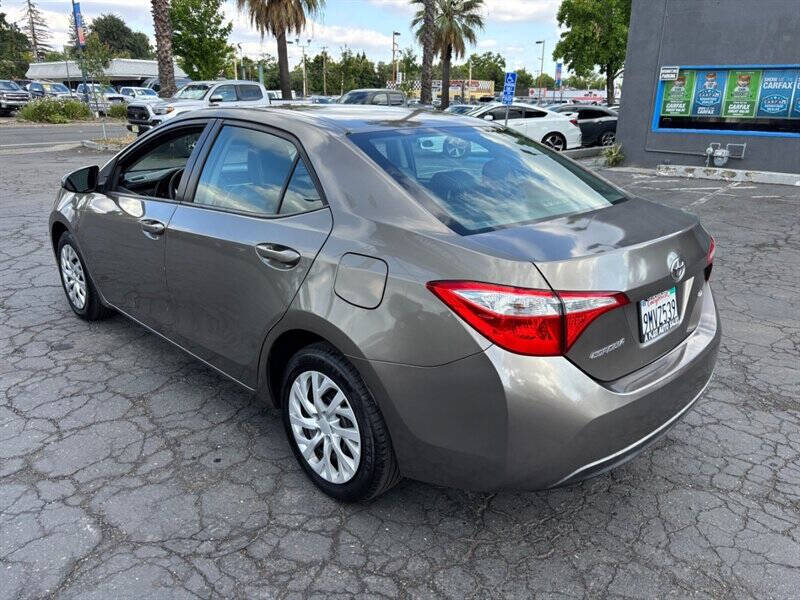 2017 Toyota Corolla LE