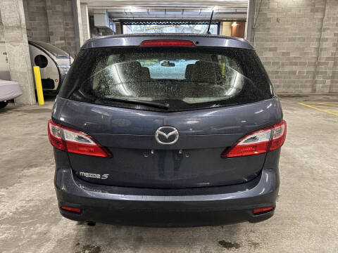 2012 Mazda MAZDA5 Sport
