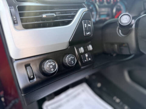 2017 GMC Yukon SLE