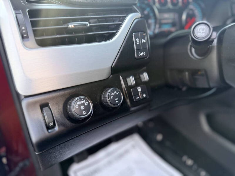 2017 GMC Yukon SLE