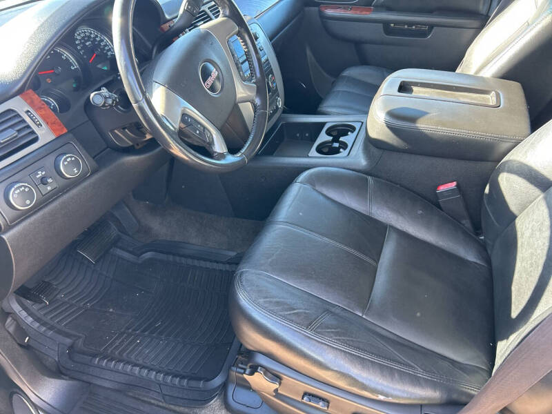 2013 GMC Yukon XL SLT