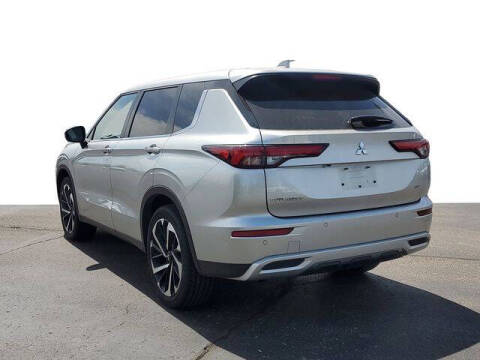 2024 Mitsubishi Outlander SE Black Edition