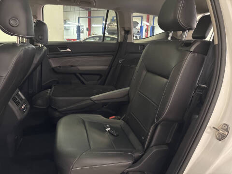 2023 Volkswagen Atlas V6 SE