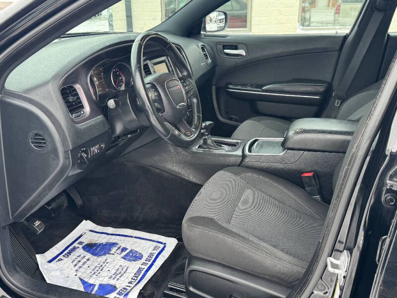 2015 Dodge Charger SE