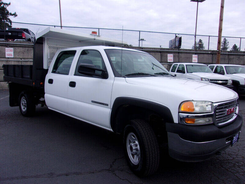 2002 GMC Sierra 2500HD for sale at Delta Auto Sales in Milwaukie OR