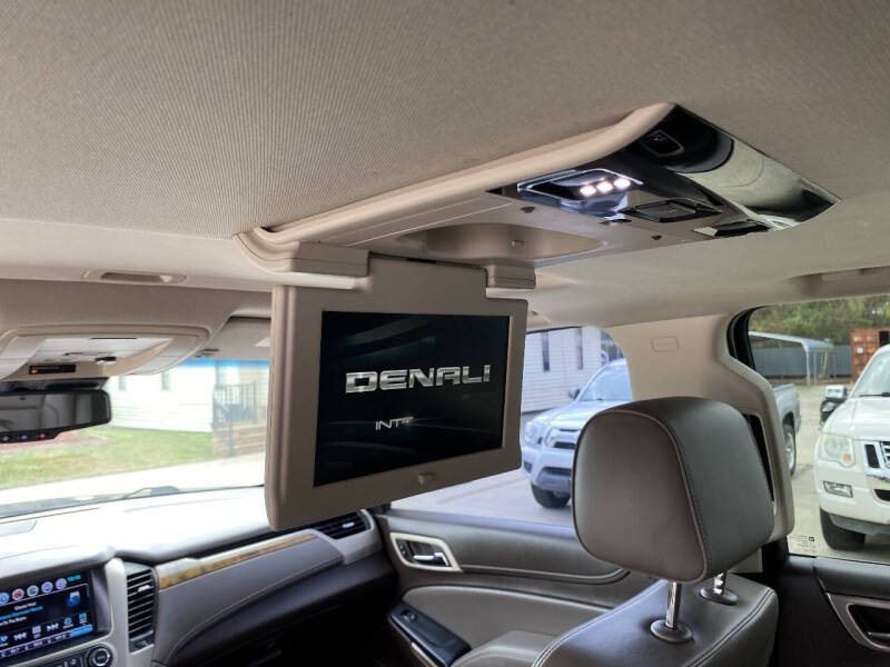 2017 GMC Yukon Denali