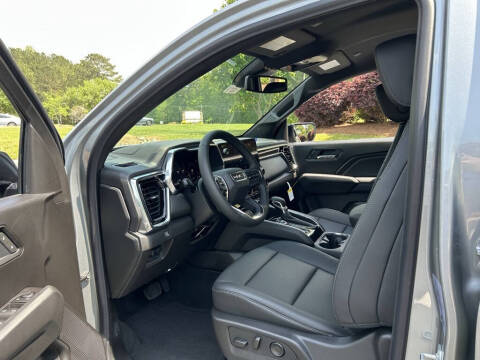 2025 GMC Canyon Elevation