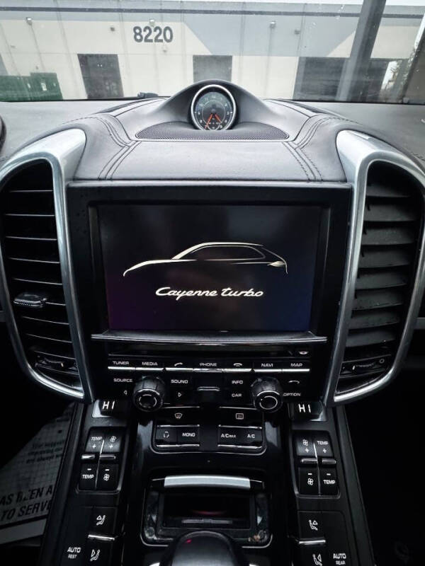 2013 Porsche Cayenne Turbo