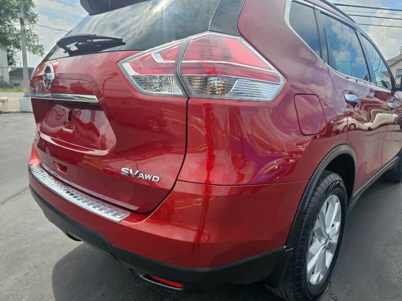 2016 Nissan Rogue SV
