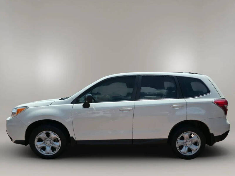 2016 Subaru Forester 2.5i