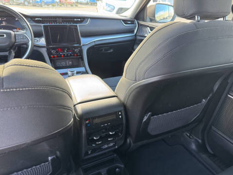 2021 Jeep Grand Cherokee L Altitude