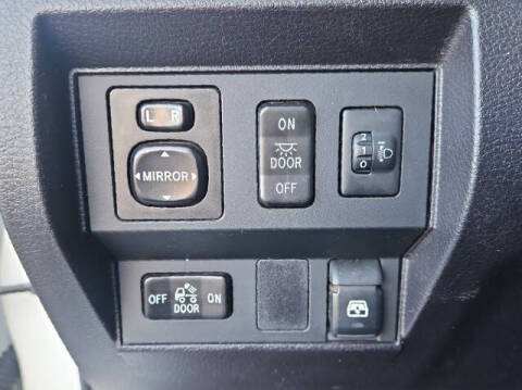 2014 Toyota Tundra SR5