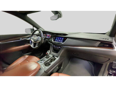 2020 Cadillac XT5 Sport