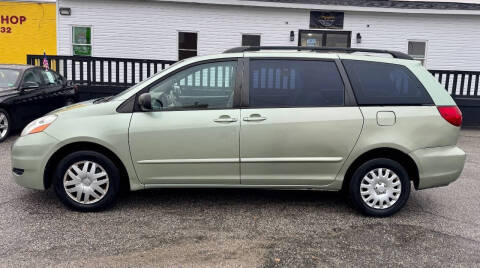2008 Toyota Sienna CE 7-Passenger