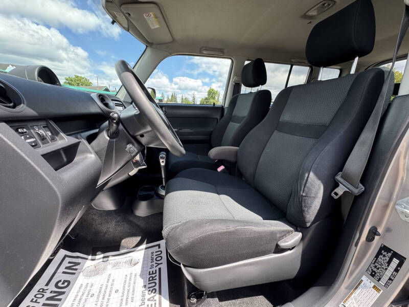 2006 Scion xB