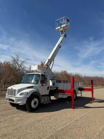 2014 Freightliner M2 106