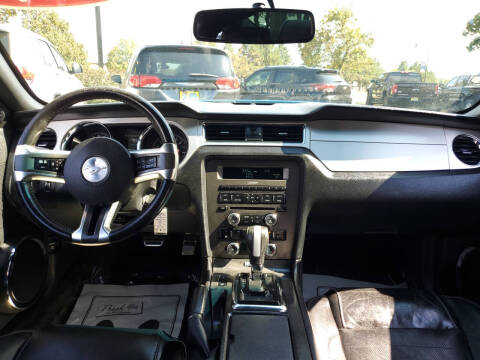 2014 Ford Mustang V6 Premium