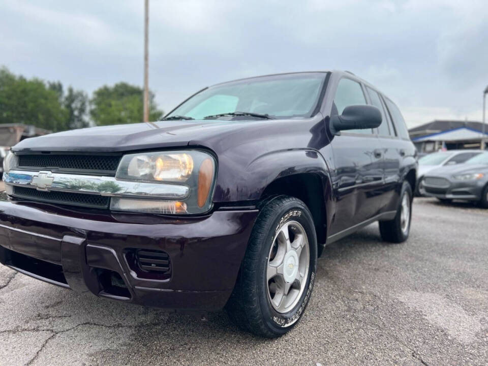 2008 Chevrolet TrailBlazer for sale at J-R Auto Sales LLC in Houston, TX