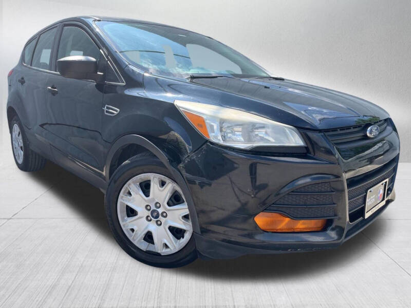 2016 Ford Escape S