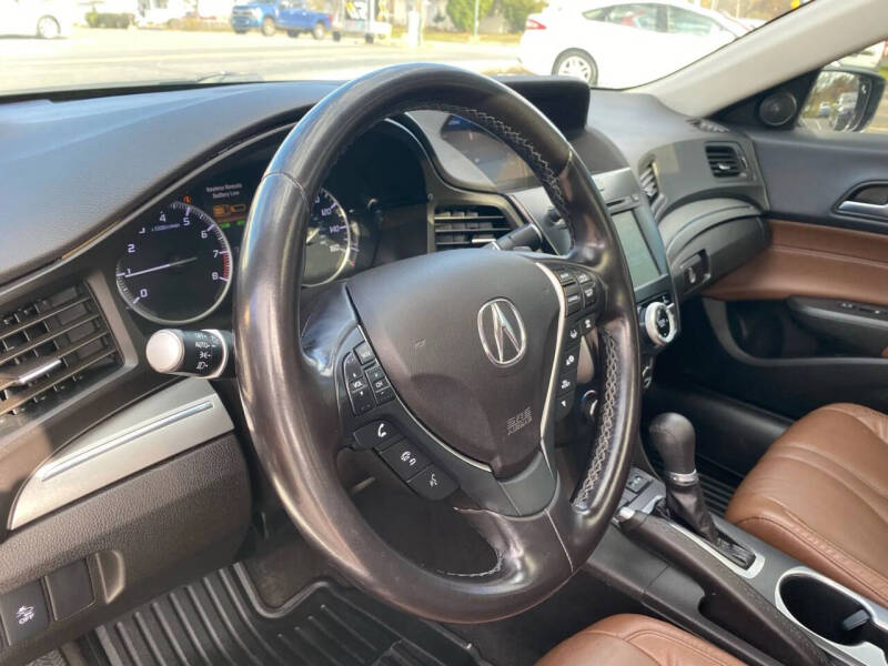 2020 Acura ILX w/Premium