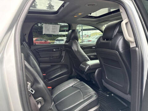 2015 GMC Acadia SLE-2