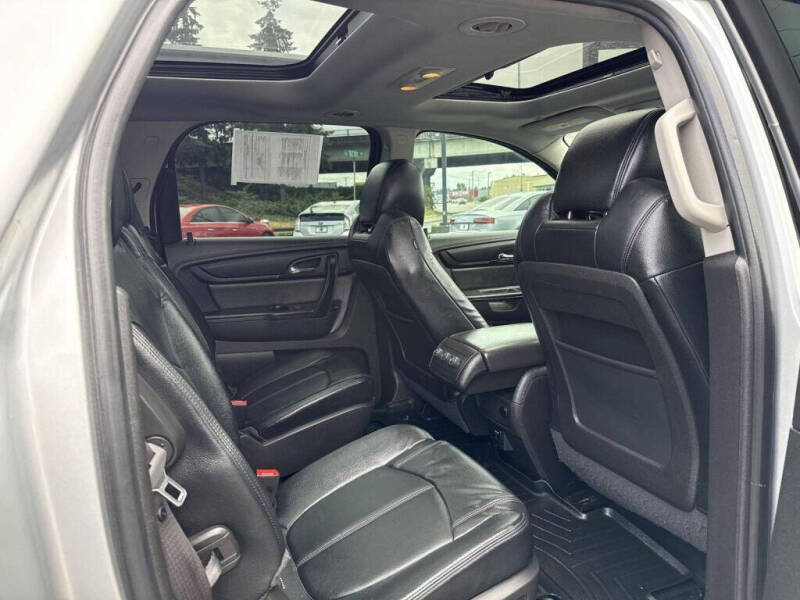 2015 GMC Acadia SLE-2