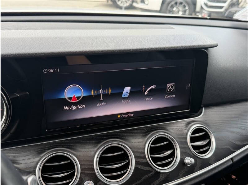 2019 Mercedes-Benz E-Class E 300