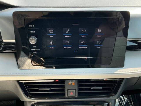 2025 Volkswagen Taos S 4Motion