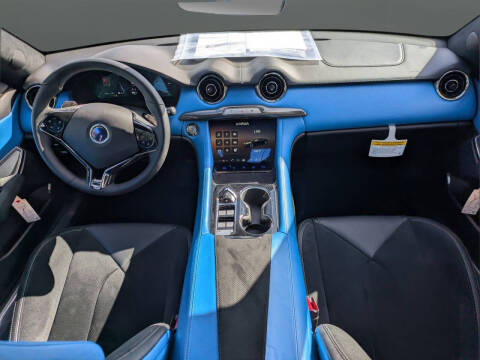 2025 Karma Revero