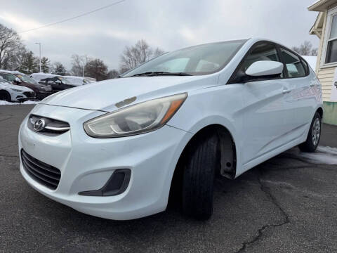 2016 Hyundai Accent SE