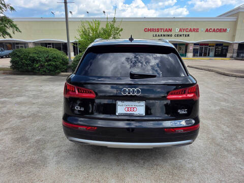 2018 Audi Q5 2.0T quattro Premium