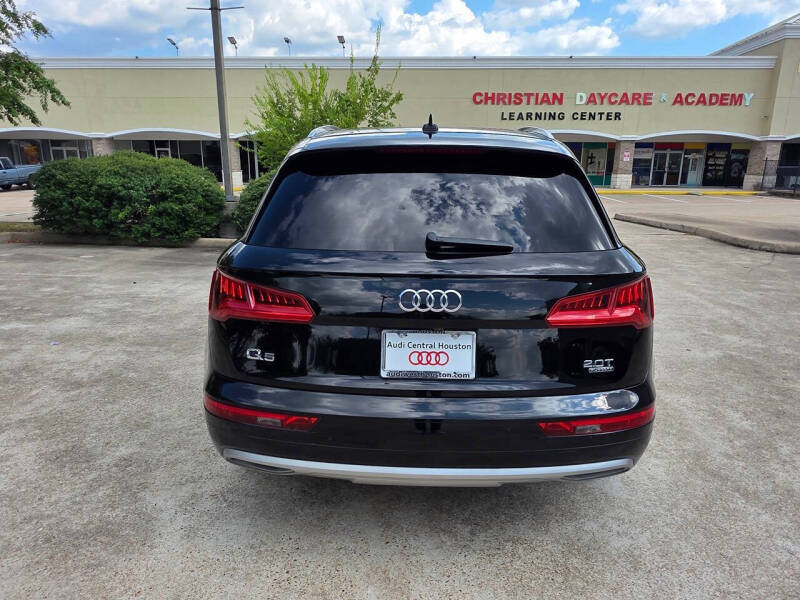 2018 Audi Q5 2.0T quattro Premium