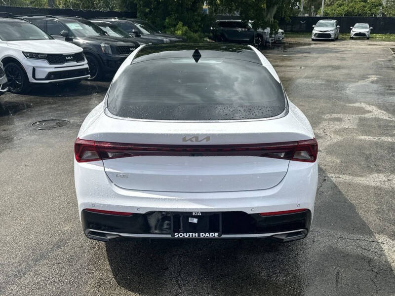 2024 Kia K5 EX