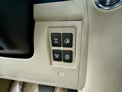 2014 Lexus LX 570