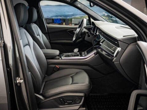 2025 Audi Q7 quattro Premium Plus 45 TFSI