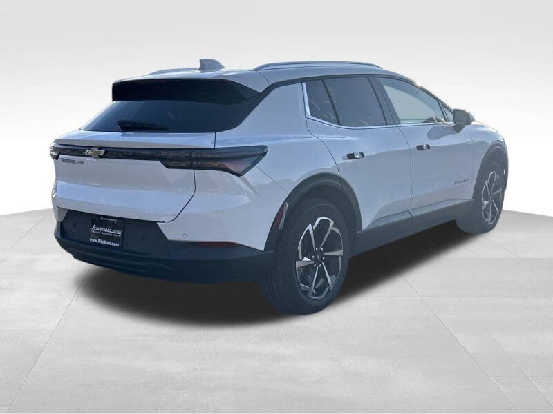 2026 Chevrolet Equinox EV LT 2