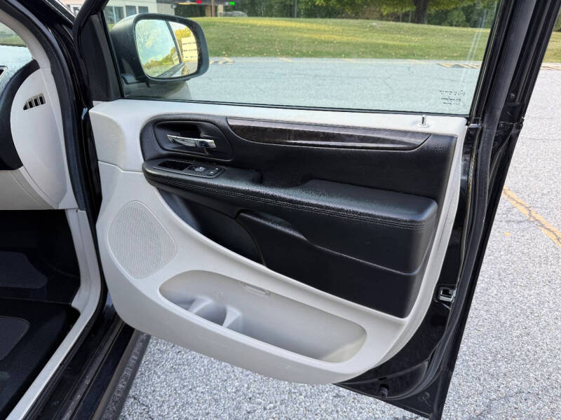 2016 Dodge Grand Caravan SE