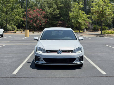 2018 Volkswagen Golf GTI S