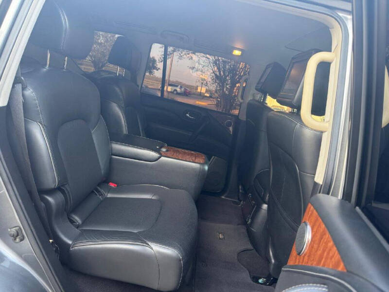 2019 Infiniti QX80 Luxe