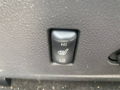 2004 Chevrolet SSR LS