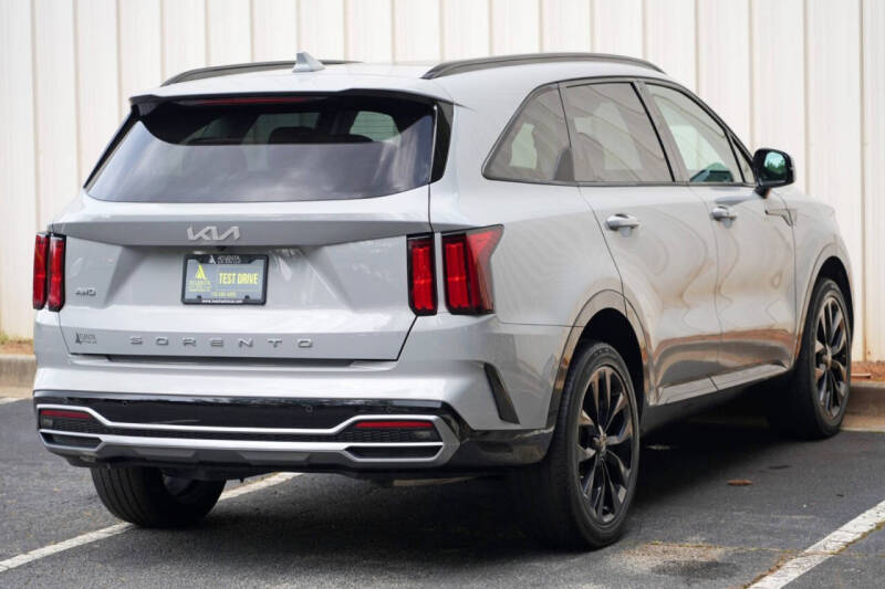 2022 Kia Sorento SX