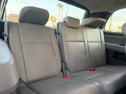 2015 Toyota Sequoia SR5
