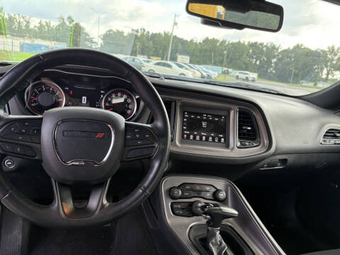 2023 Dodge Challenger SXT