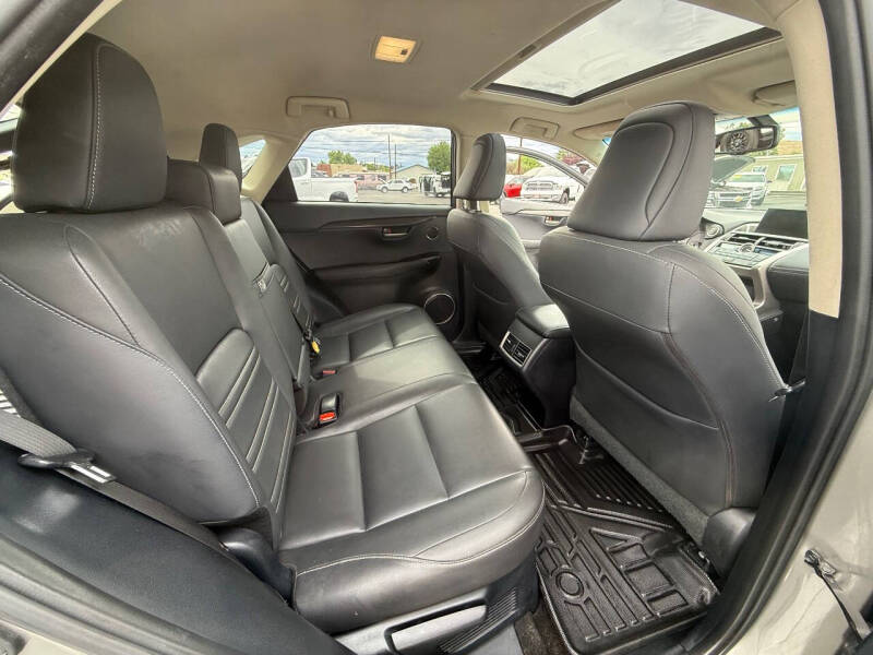 2017 Lexus NX 200t