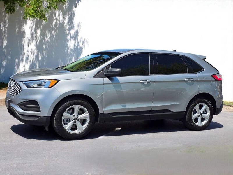 2023 Ford Edge SE