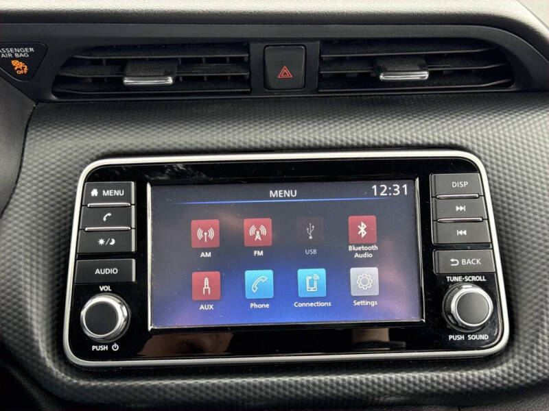 2023 Nissan Kicks S