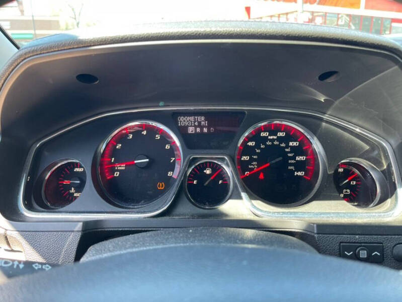 2016 GMC Acadia Denali