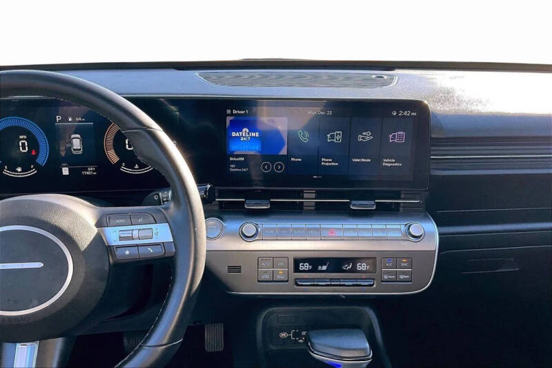 2025 Hyundai Kona SEL