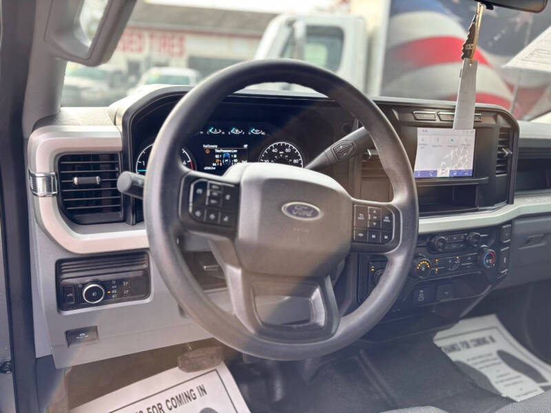 2024 Ford F-350 Super Duty XL