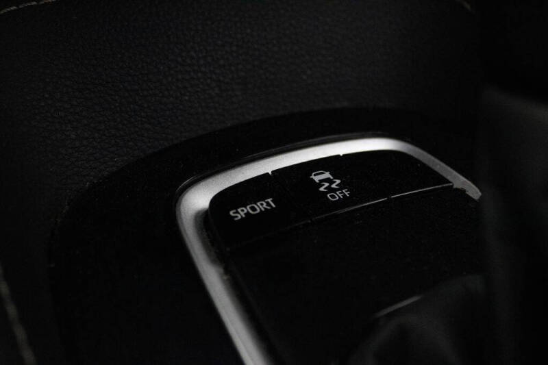 2021 Toyota Corolla Hatchback SE